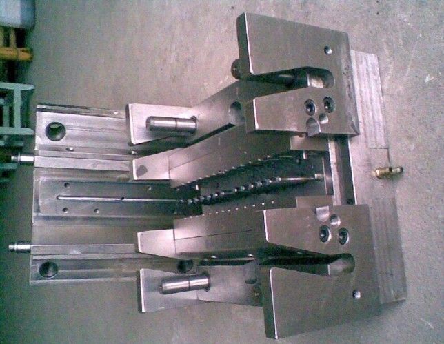 深圳模具廠,什么是注塑模具？